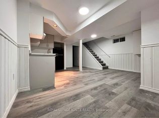1068 Pepperbush Ct, Oshawa, ON L1K 2J4