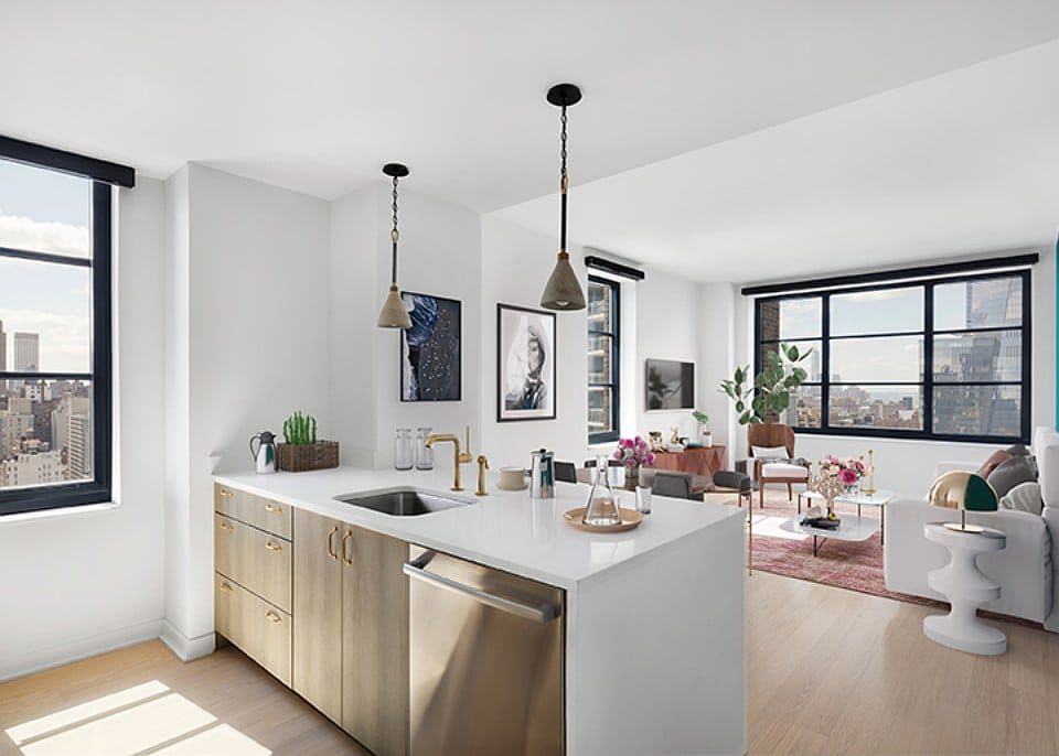 1st image of 515 W 38th St Ph 3A