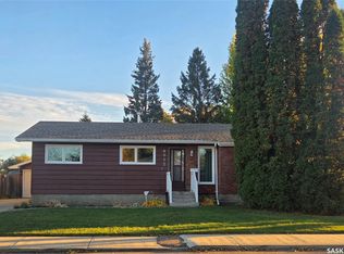 9012 Mitchell Ave, North Battleford, SK S9A3J7