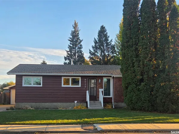 9012 Mitchell Crescent, North Battleford, SK S9A 3J7