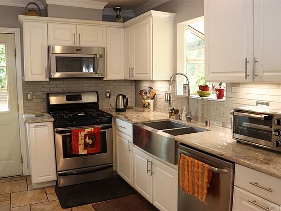 5th image of 12417 Saticoy St
