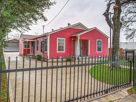 3rd image of 1818 Stovall Dr