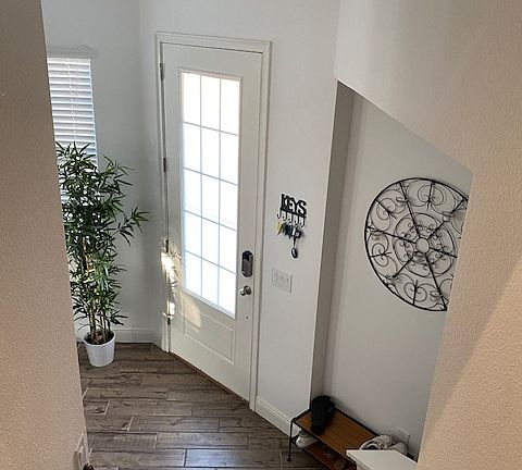 4th image of 6560 Calamondin Dr
