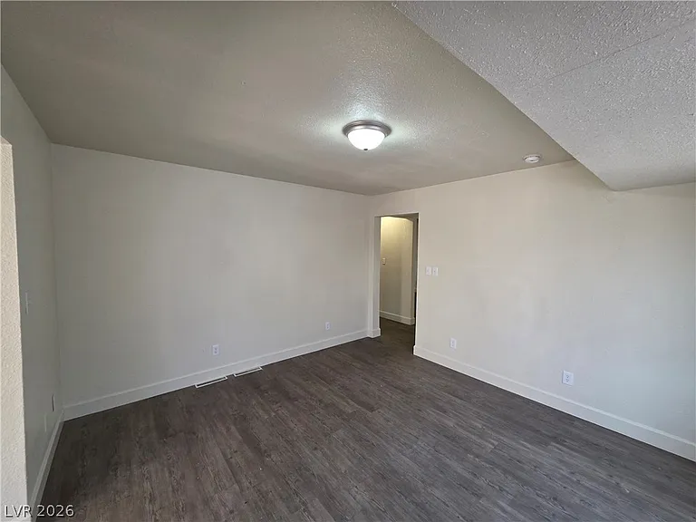 1590 Mustang Dr — Photo 70