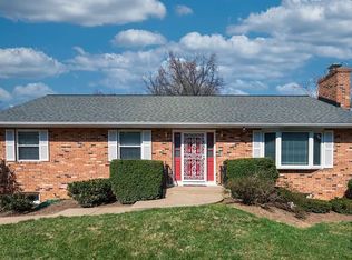 6414 Old Chesterbrook Rd, Mc Lean, VA 22101
