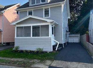 91 Agnes St, Rochester, NY 14621