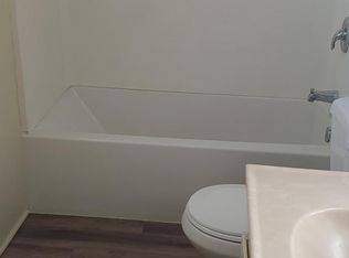 1047 W Wilson St APT B, Costa Mesa, CA 92627