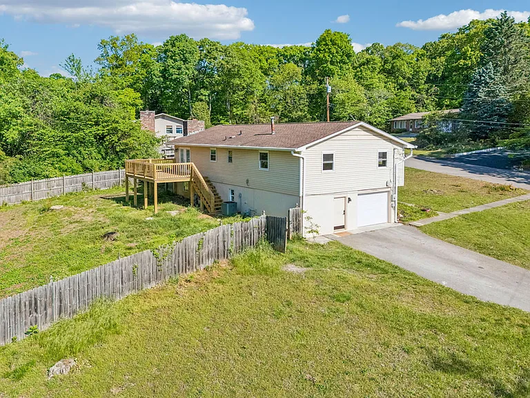 12201 W Kings Gate Rd — Photo 44