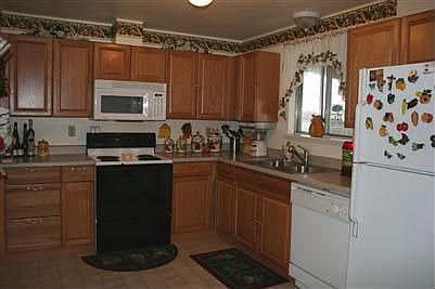 4th image of 4301 220th St E