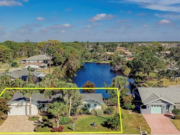 309 South Dr, Nokomis, FL 34275