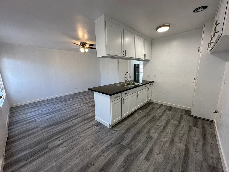 25203 Belle Porte Ave #5