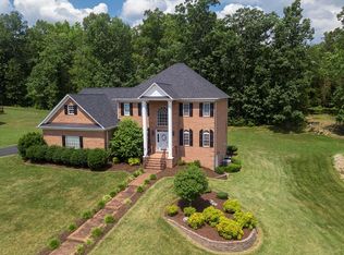 5027 Cobblestone Dr, Danville, VA 24540