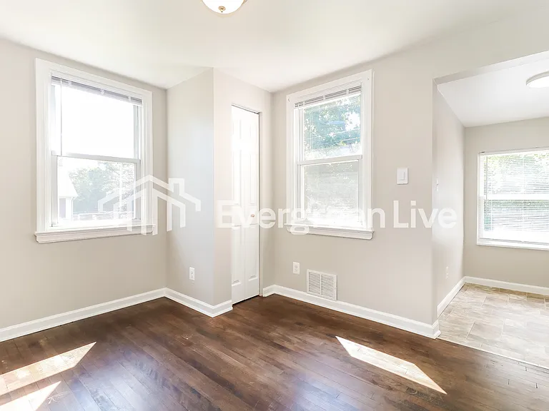10024 Dolfield Rd — Photo 13