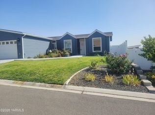 200 Bridle Way UNIT 132, Yakima, WA 98901