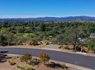 1166 Castle Oaks Drive, Napa, CA 94558