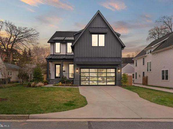 117 S Spring St, Falls Church, VA 22046