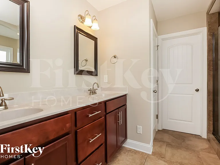 2392 Andersonville Dr — Photo 14