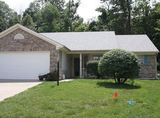 5513 Acorn Woods Cir, Indianapolis, IN