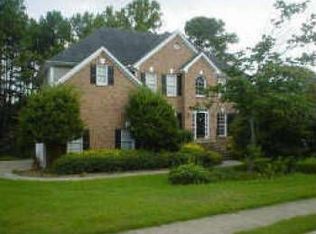 2090 Calmwater Ct, Suwanee, GA 30024