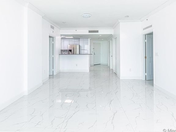 5th image of 7910 Harbor Island Dr APT 1109