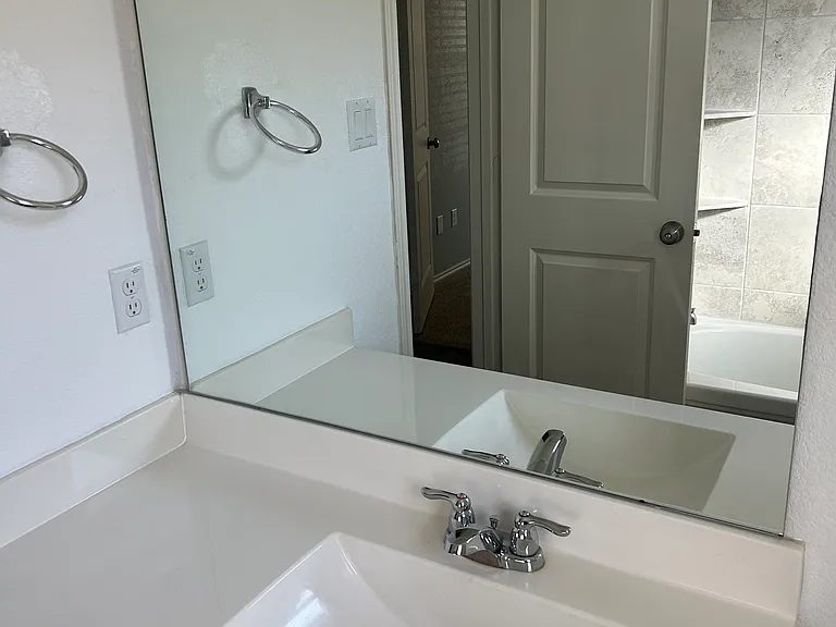 6408 Turin Ln — Photo 24