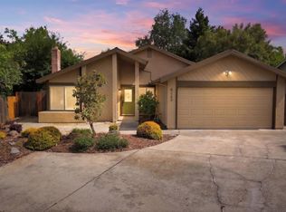 8263 Foxfire Dr, Orangevale, CA 95662