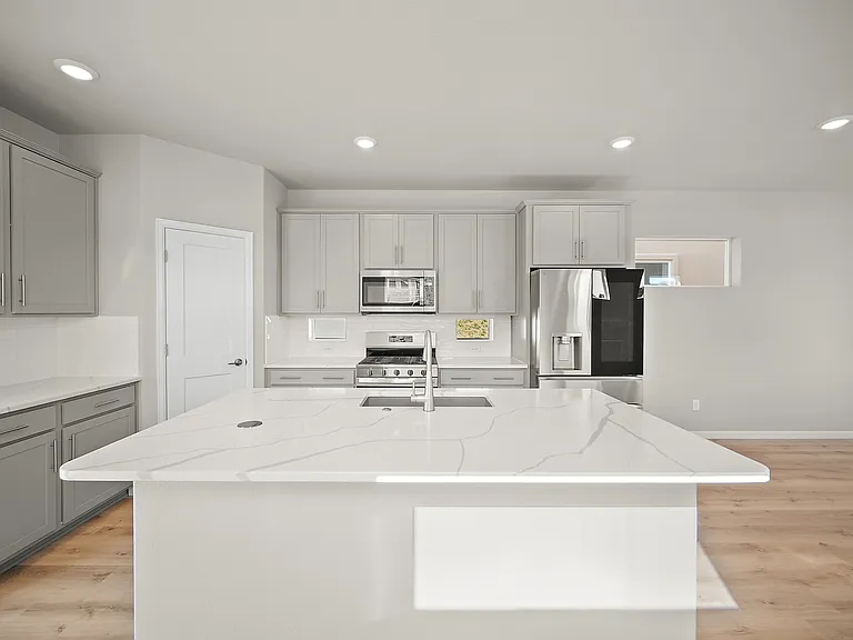 208 N Olympian Dr — Photo 12