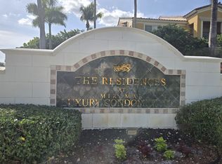 2151 W Preserve Way APT 304, Hollywood, FL 33025