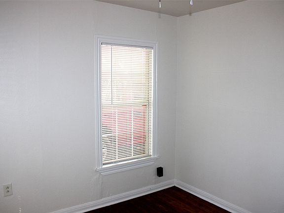 5th image of 3712 Leland Ave
