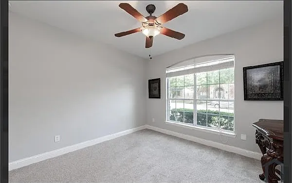 1125 Waterford Way — Photo 16