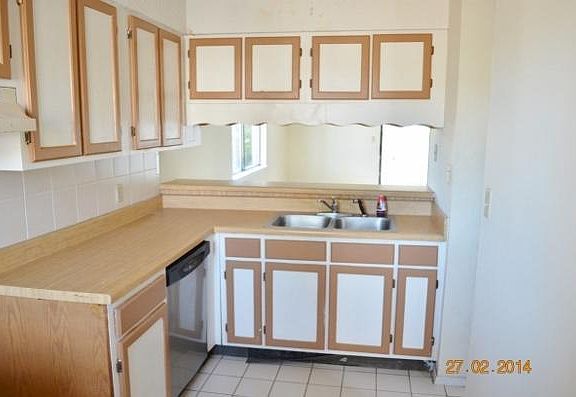 3rd image of 734 Legion Dr APT 1