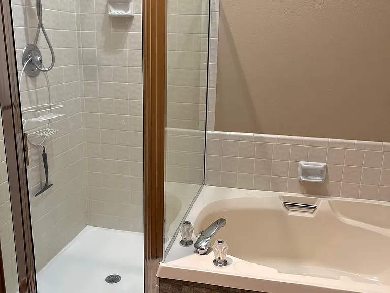 3952 E Weaver Ave — Photo 11