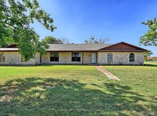 3713 Old Georgetown Rd, Taylor, TX 76574
