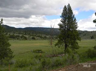 16 Whitey Rd, Unity, OR 97884