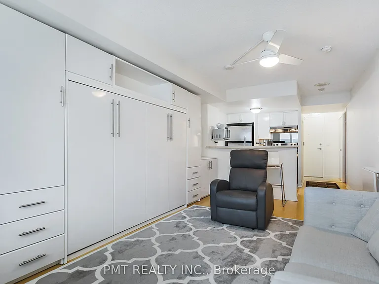 109 Front St E #340 — Photo 6