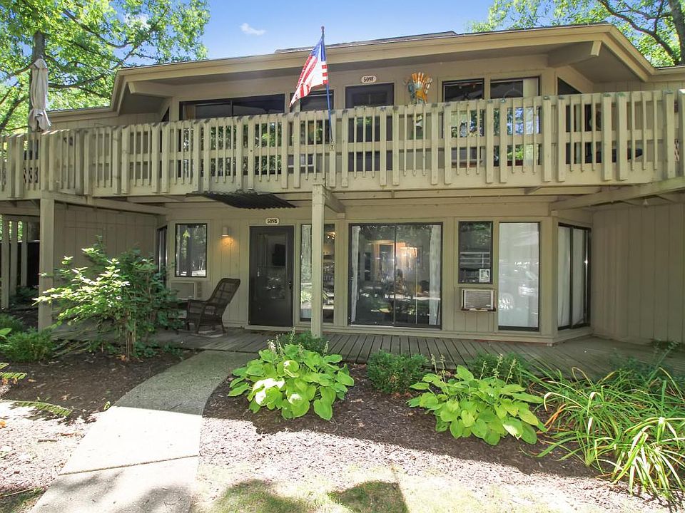 1st image of 509 Tam O Shanter Dr #2040B