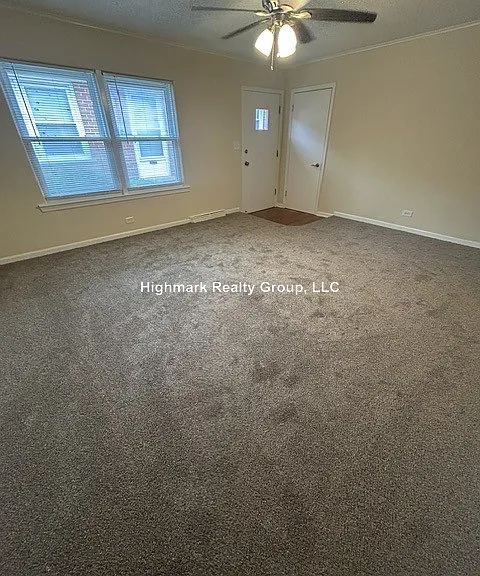 115 W Ash St #C — Photo 9