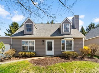 14548 Cross Creek Ln #18, North Royalton, OH 44133