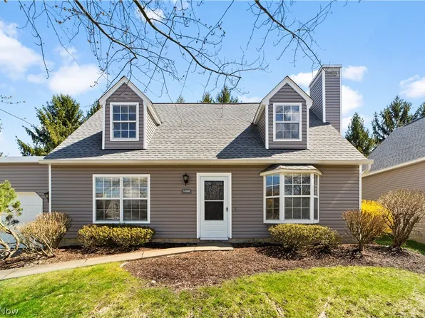 14548 Cross Creek Ln #18, North Royalton, OH 44133