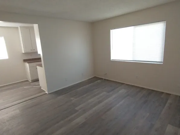 6393 Nightingale St APT 101, Ventura, CA 93003