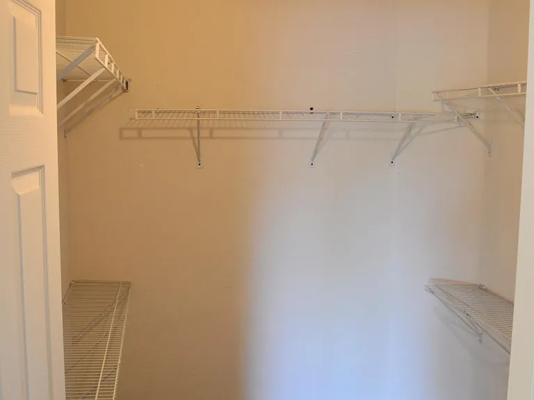1724 Tealbriar Ave — Photo 34