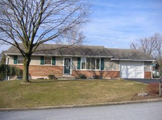 1387 Ridge Rd, Lebanon, PA 17046