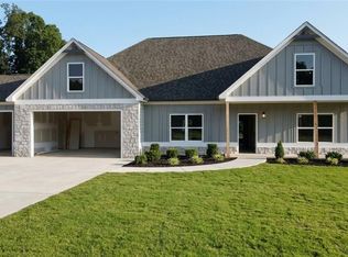213 Randolph Farms Dr, Dallas, GA 30132