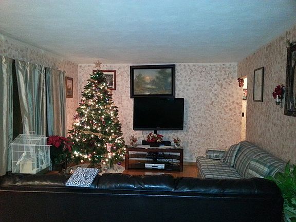 5th image of 2318 Linden Ave
