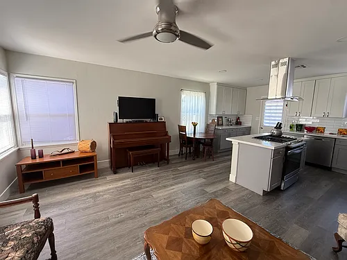 (Undisclosed Address) Photo 1