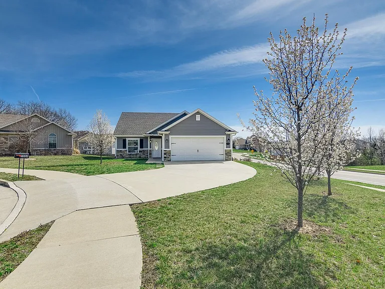 5006 Whitefish Ct — Photo 1
