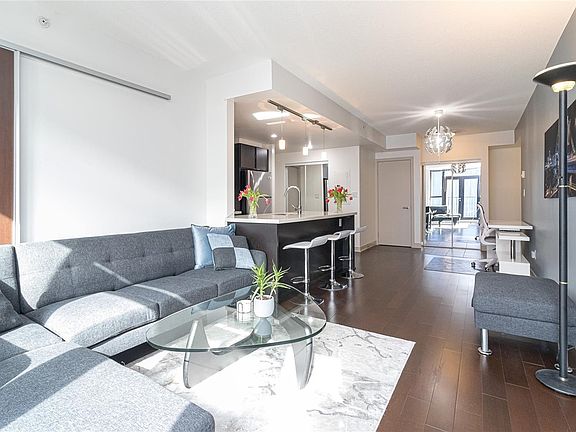 2nd image of 760 Johnson St #204