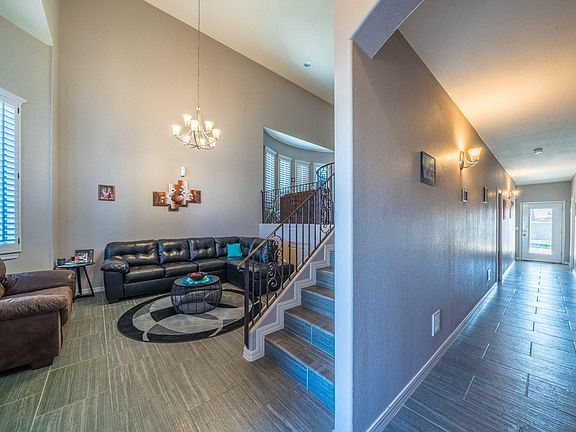 4th image of 14244 Meadow Lake Ave