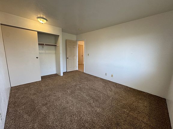 2nd image of 2020-2030 Redwood Way #2028