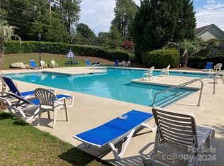 112 Cregar Ct, Lexington, SC 29072